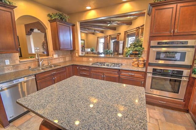 60 El Dorado Road, Corrales, NM 87048