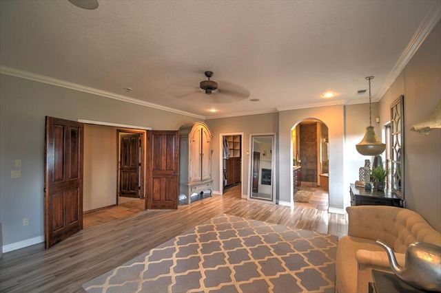 60 El Dorado Road, Corrales, NM 87048