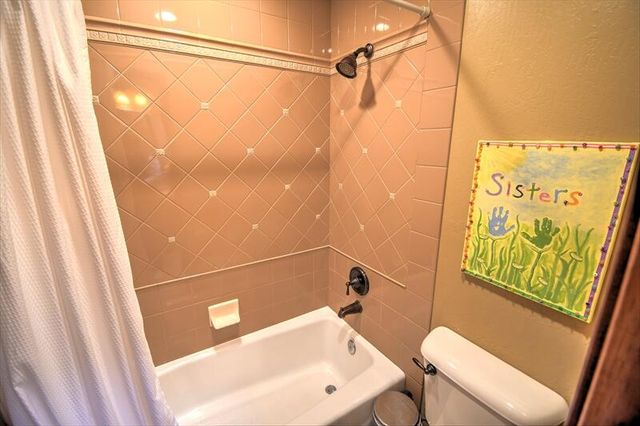 60 El Dorado Road, Corrales, NM 87048