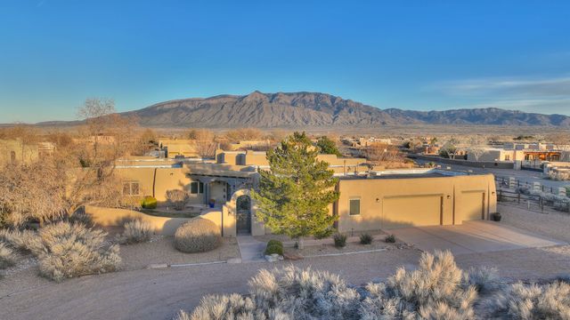 60 El Dorado Road, Corrales, NM 87048