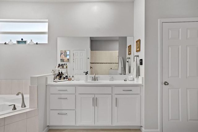 194 52nd Square, Vero Beach, FL 32968