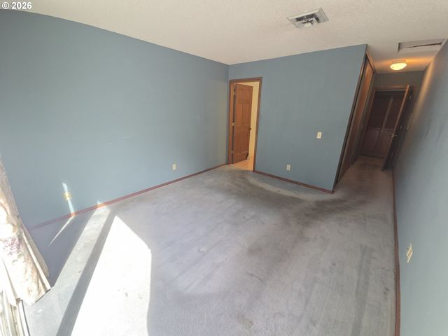 5115 Sw OLESON Rd, Portland, OR 97225