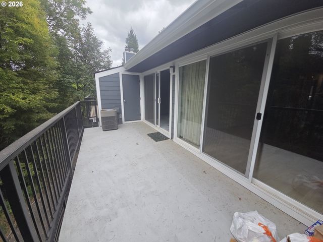 5115 Sw OLESON Rd, Portland, OR 97225