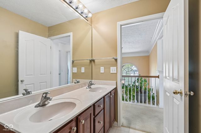 6216 Salisbury Lane, Noblesville, IN 46062