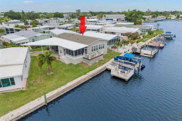 124 AMERICANA COURT NE 214, St Petersburg, FL 33702