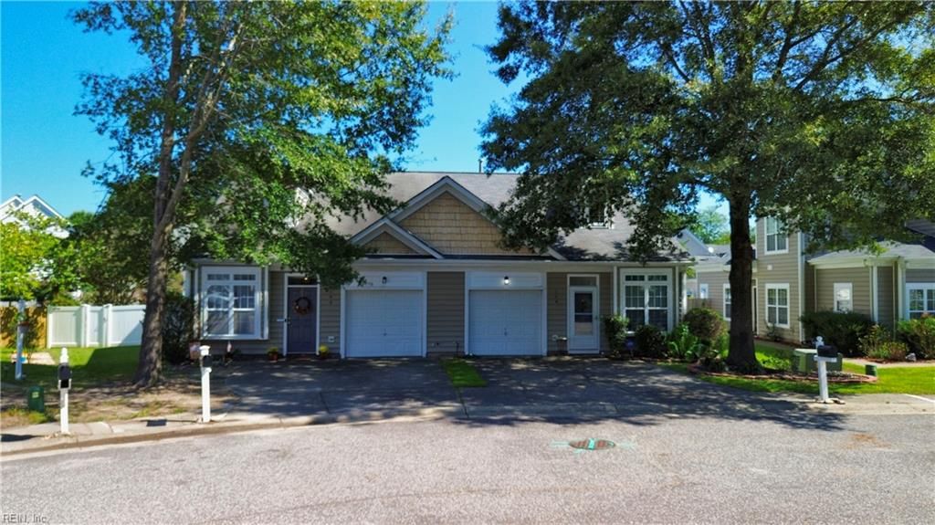 106 Karley PL, Yorktown, VA 23692