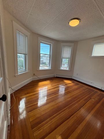 59 Myrtle St 2, Everett, MA 02149