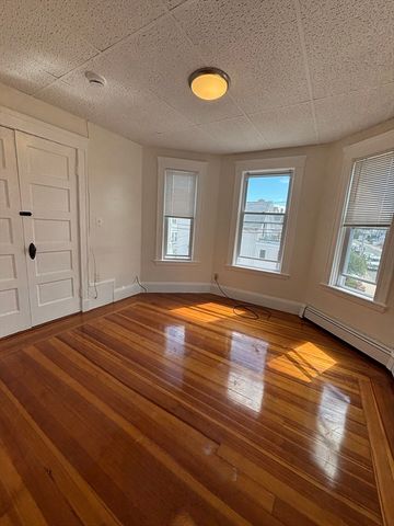 59 Myrtle St 2, Everett, MA 02149
