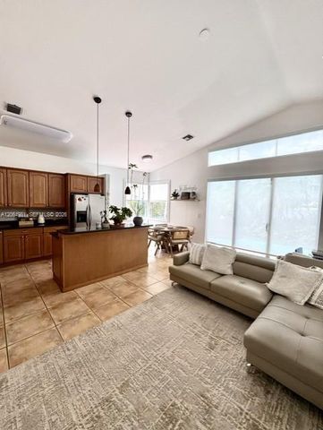 1358 NW 157th Avenue 1358, Pembroke Pines, FL 33028