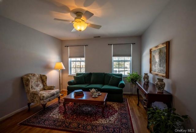 14 Whalen Drive, Hopewell Junction, NY 12533