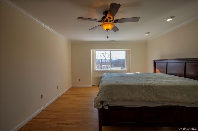 14 Whalen Drive, Hopewell Junction, NY 12533