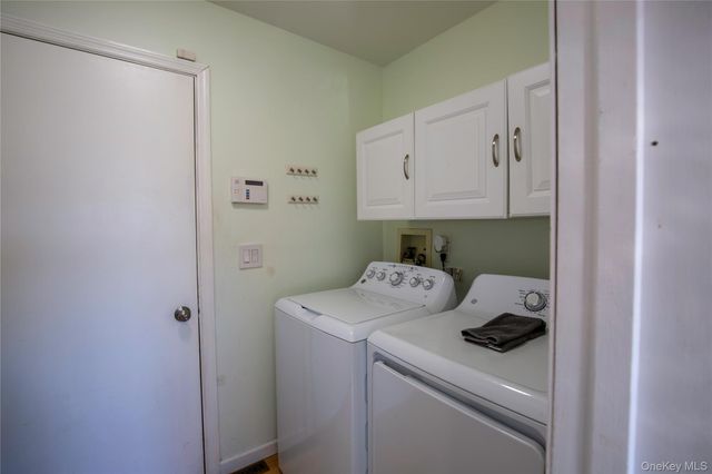 14 Whalen Drive, Hopewell Junction, NY 12533