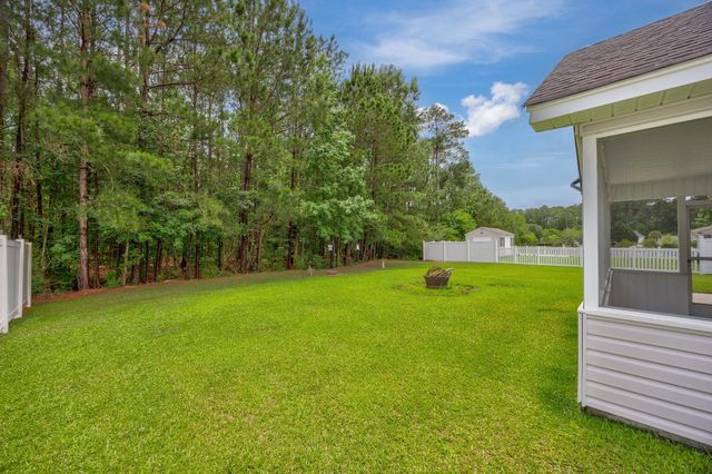 233 Bonnie Bridge Circle, Myrtle Beach, SC 29579