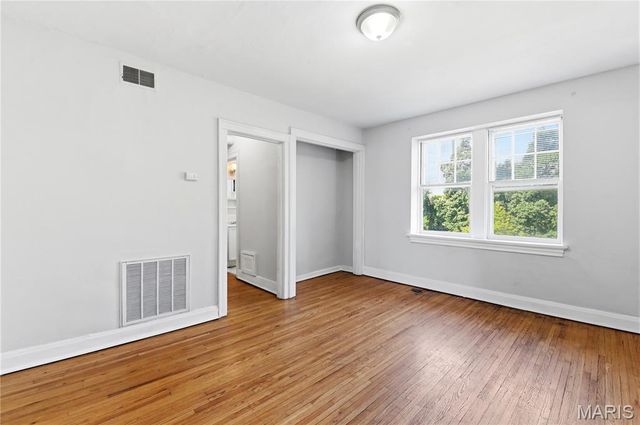 5024 Christy Boulevard, St Louis, MO 63116