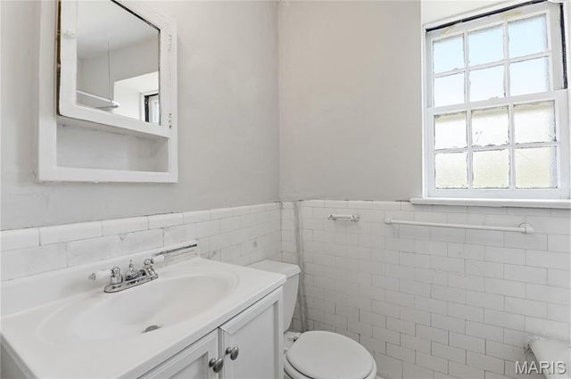 5024 Christy Boulevard, St Louis, MO 63116