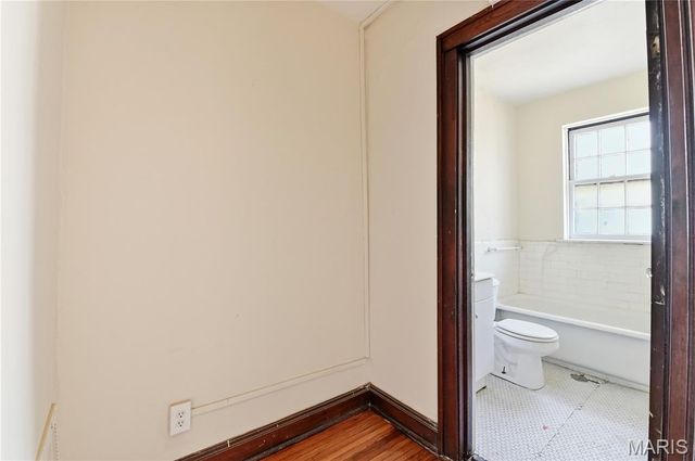 5024 Christy Boulevard, St Louis, MO 63116