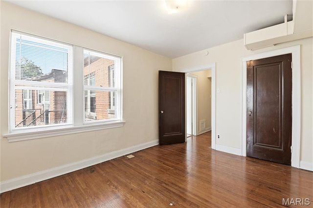 5024 Christy Boulevard, St Louis, MO 63116