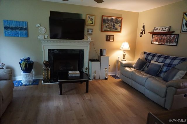 13315 Meredith Pointe Way, Chesterfield, VA 23832