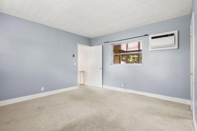 857 NW 8th Avenue, Boynton Beach, FL 33426