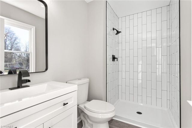 5424 Bridal Ridge Drive, Pfafftown, NC 27040