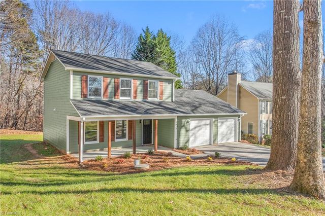 5424 Bridal Ridge Drive, Pfafftown, NC 27040