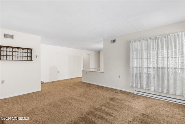 30 Harrow Place, Manchester, NJ 08759