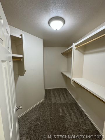 310 York Street, Tahlequah, OK 74464