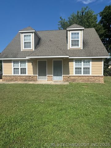 310 York Street, Tahlequah, OK 74464