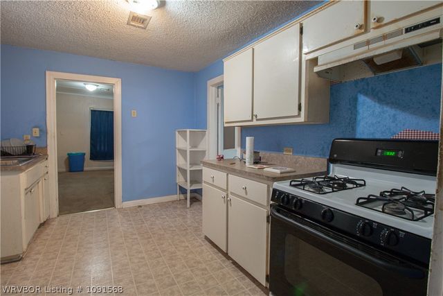 3307 Oak Grove Street, Fort Smith, AR 72904