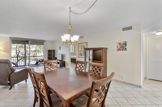 8971 S Hollybrook Blvd 209, Pembroke Pines, FL 33025