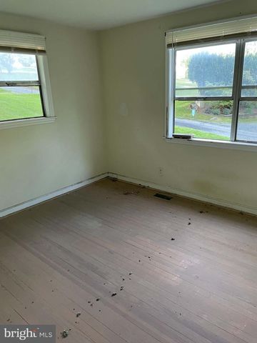 6040 COON TREE RD, The Plains, VA 20198