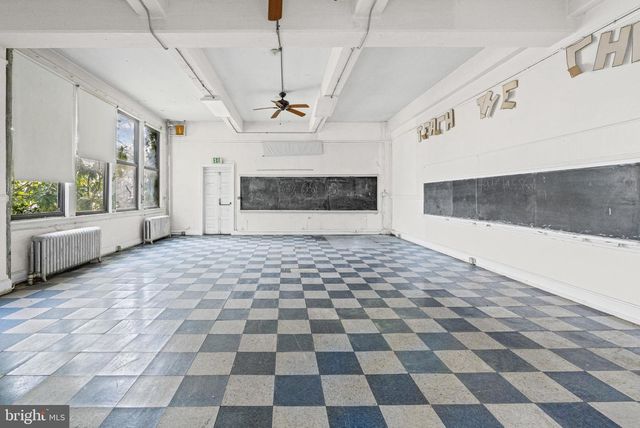 1712 PARK AVE, Baltimore, MD 21217