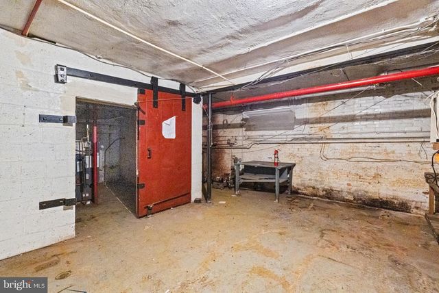 1712 PARK AVE, Baltimore, MD 21217