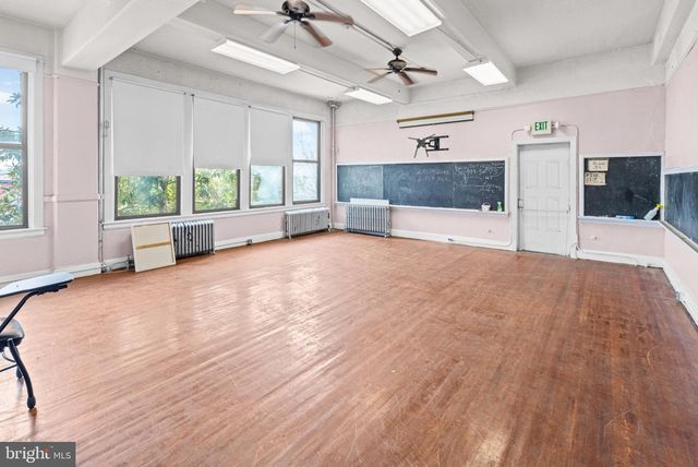 1712 PARK AVE, Baltimore, MD 21217