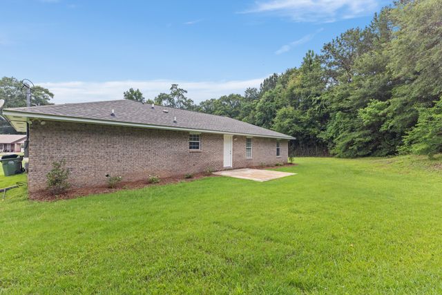 102 Pawnee, Hattiesburg, MS 39401