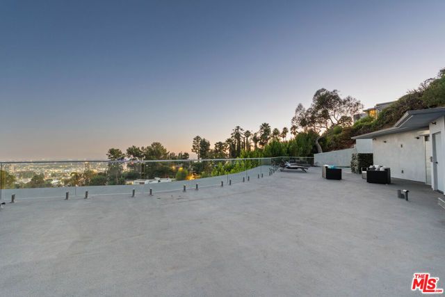 6181 Temple Hill Drive, Los Angeles, CA 90068
