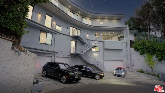 6181 Temple Hill Drive, Los Angeles, CA 90068