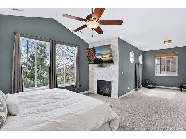 10098 Bluffmont Ln, Lone Tree, CO 80124