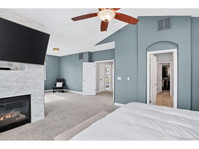 10098 Bluffmont Ln, Lone Tree, CO 80124