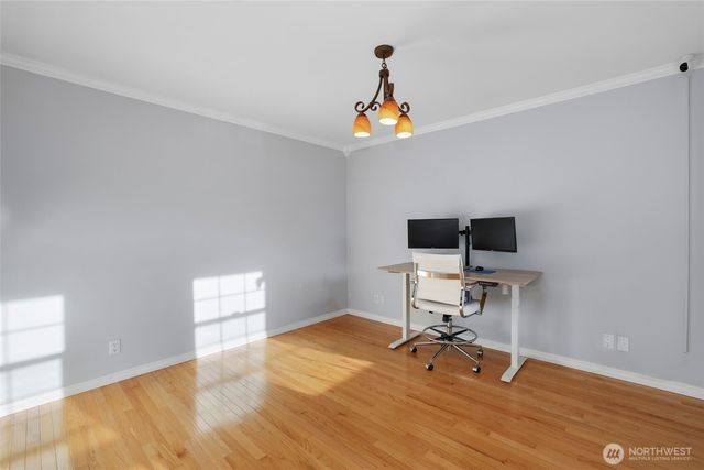 4924 N Vista Drive E, Bonney Lake, WA 98391