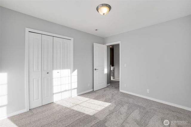 4924 N Vista Drive E, Bonney Lake, WA 98391