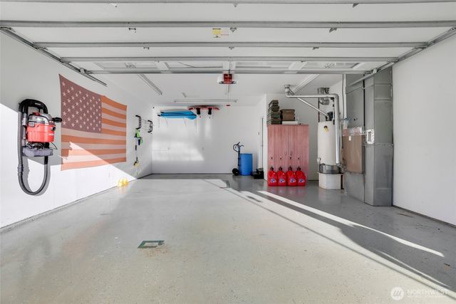 4924 N Vista Drive E, Bonney Lake, WA 98391