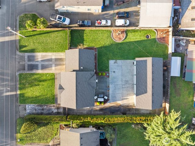 4924 N Vista Drive E, Bonney Lake, WA 98391