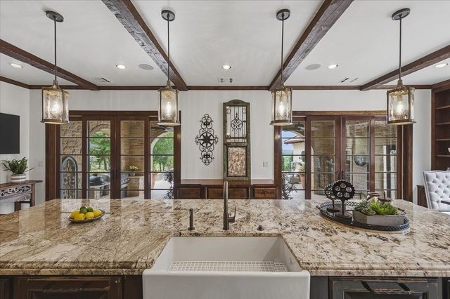 250 Falcon Ridge, Aledo, TX 76008