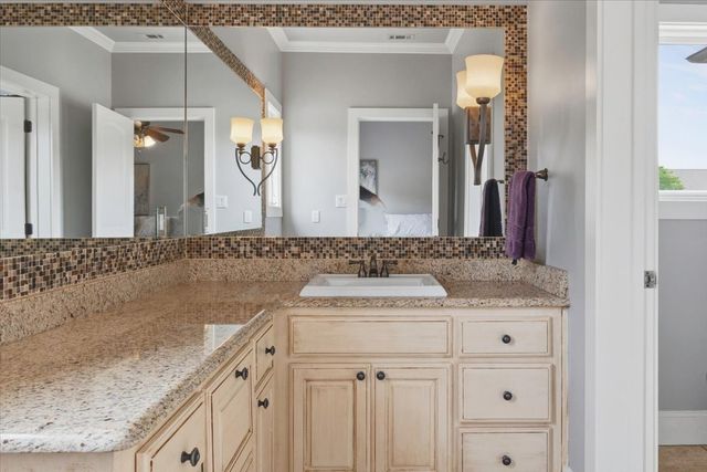 250 Falcon Ridge, Aledo, TX 76008
