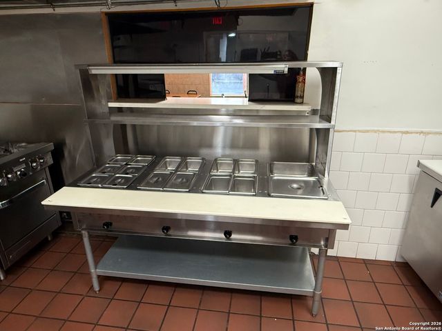 5402 S Zarzamora, San Antonio, TX 78211