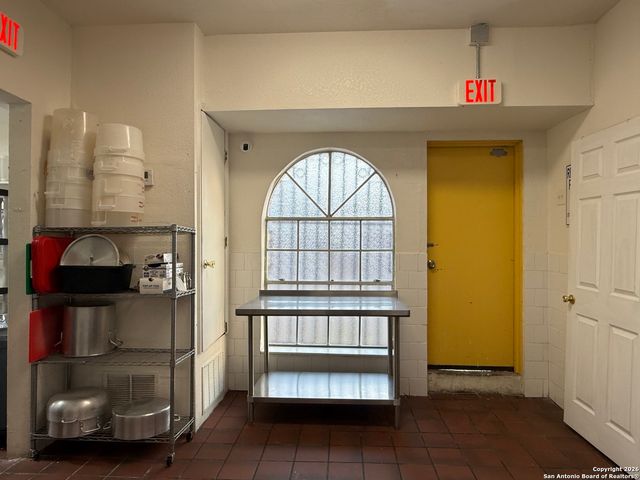 5402 S Zarzamora, San Antonio, TX 78211