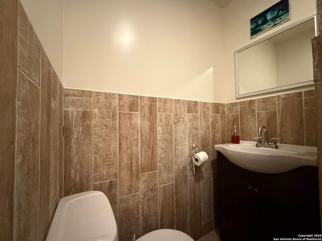 5402 S Zarzamora, San Antonio, TX 78211