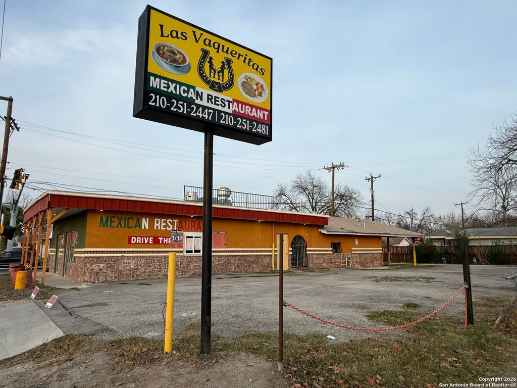 5402 S Zarzamora, San Antonio, TX 78211