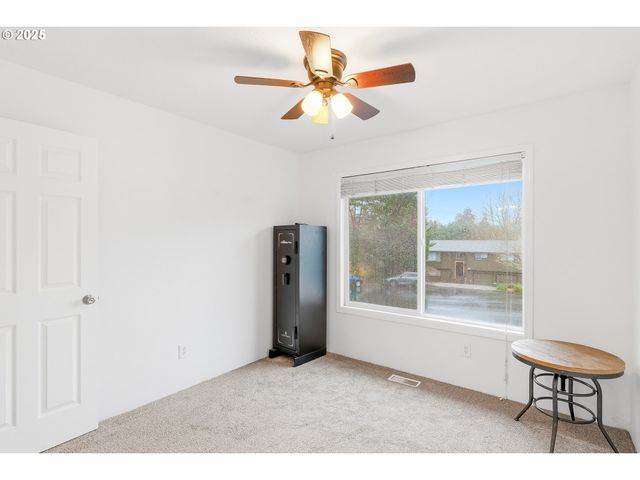 2185 Sw 9TH Ct, Gresham, OR 97080